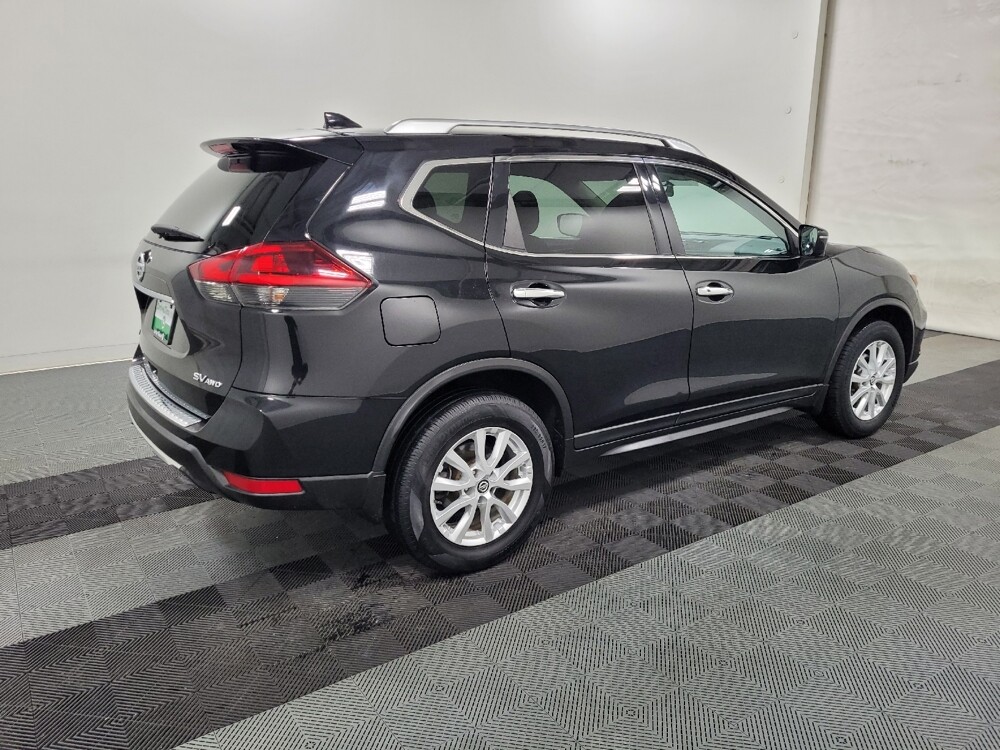 2018 Nissan Rogue in Pittsburgh, PA 15236 - 18096230 10
