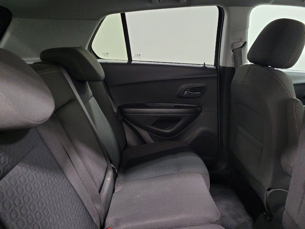 2022 Chevrolet Trax in Pittsburgh, PA 15236 - 18096232 19