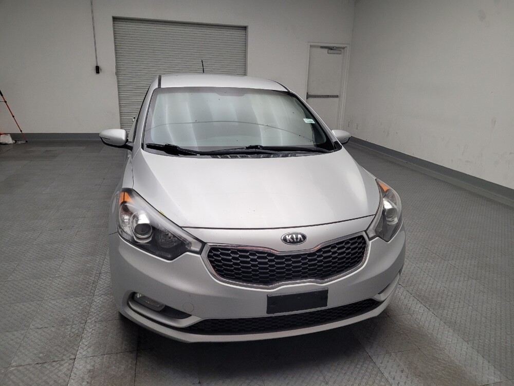 2016 Kia Forte in Riverside, CA 92504 - 18096233 14