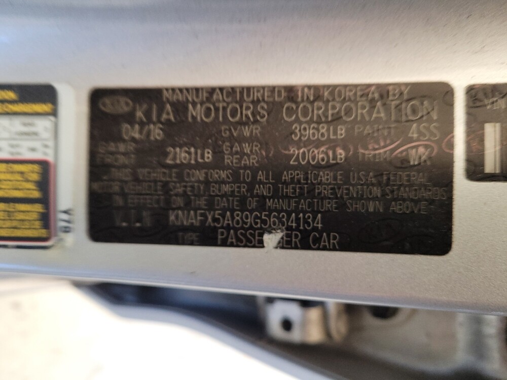 2016 Kia Forte in Riverside, CA 92504 - 18096233 33