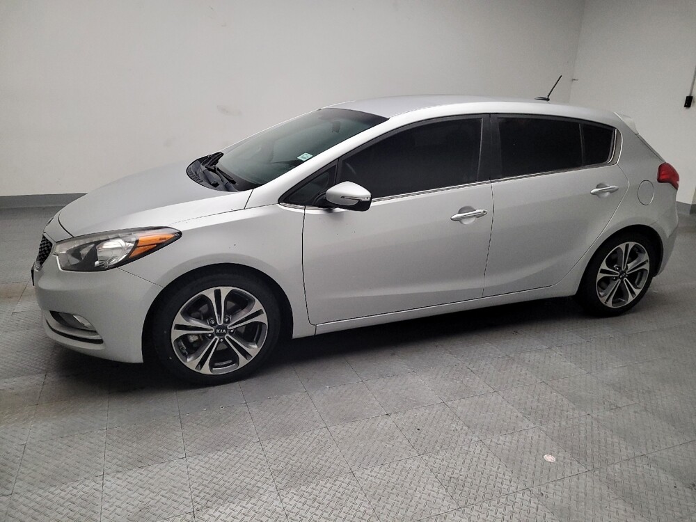 2016 Kia Forte in Riverside, CA 92504 - 18096233 2
