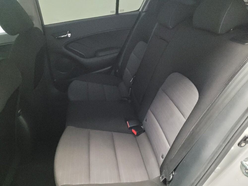 2016 Kia Forte in Riverside, CA 92504 - 18096233 18