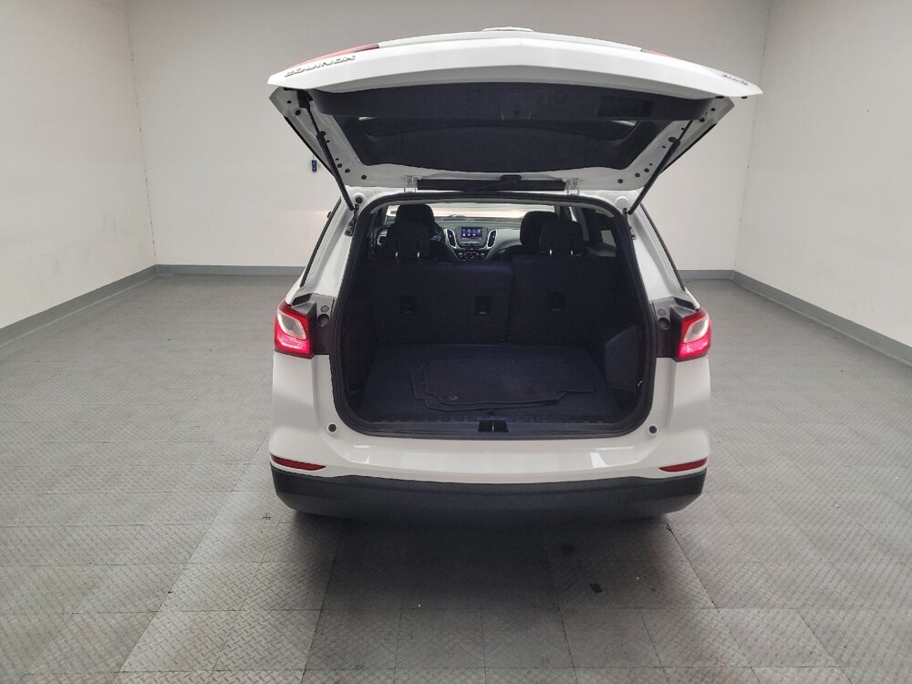 2020 Chevrolet Equinox in Riverside, CA 92504 - 18096234 29