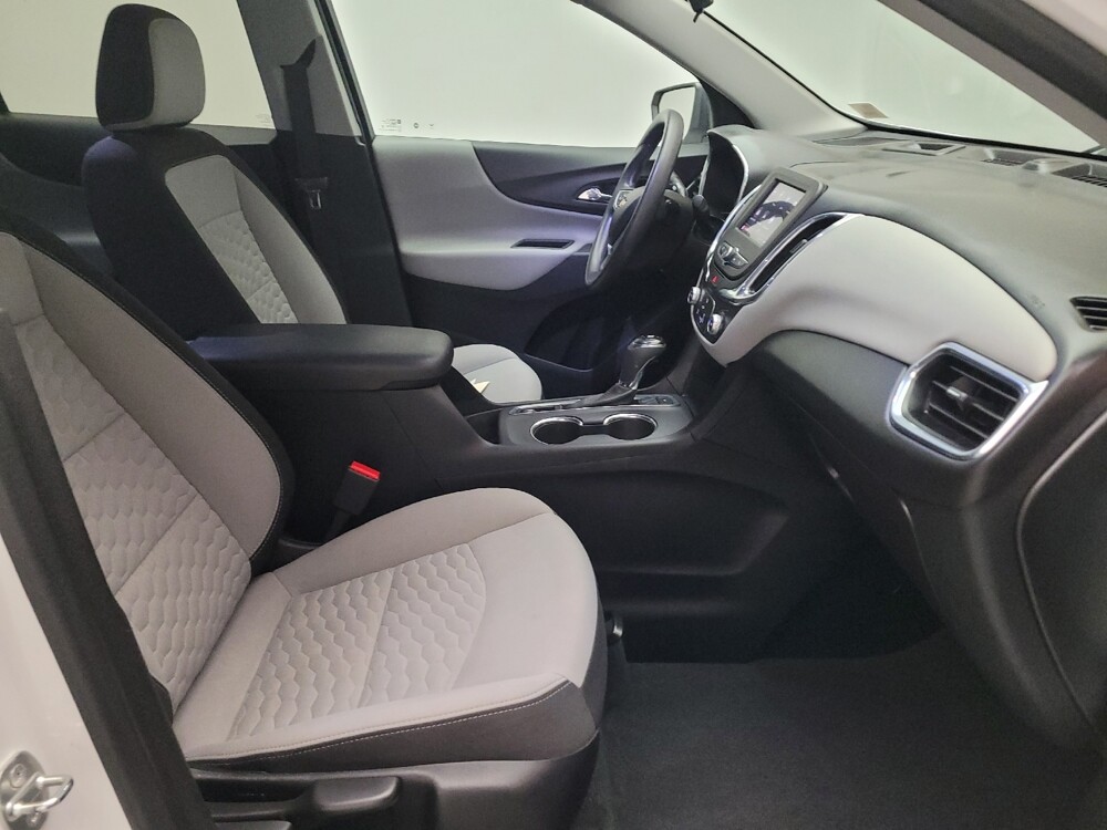 2020 Chevrolet Equinox in Riverside, CA 92504 - 18096234 21