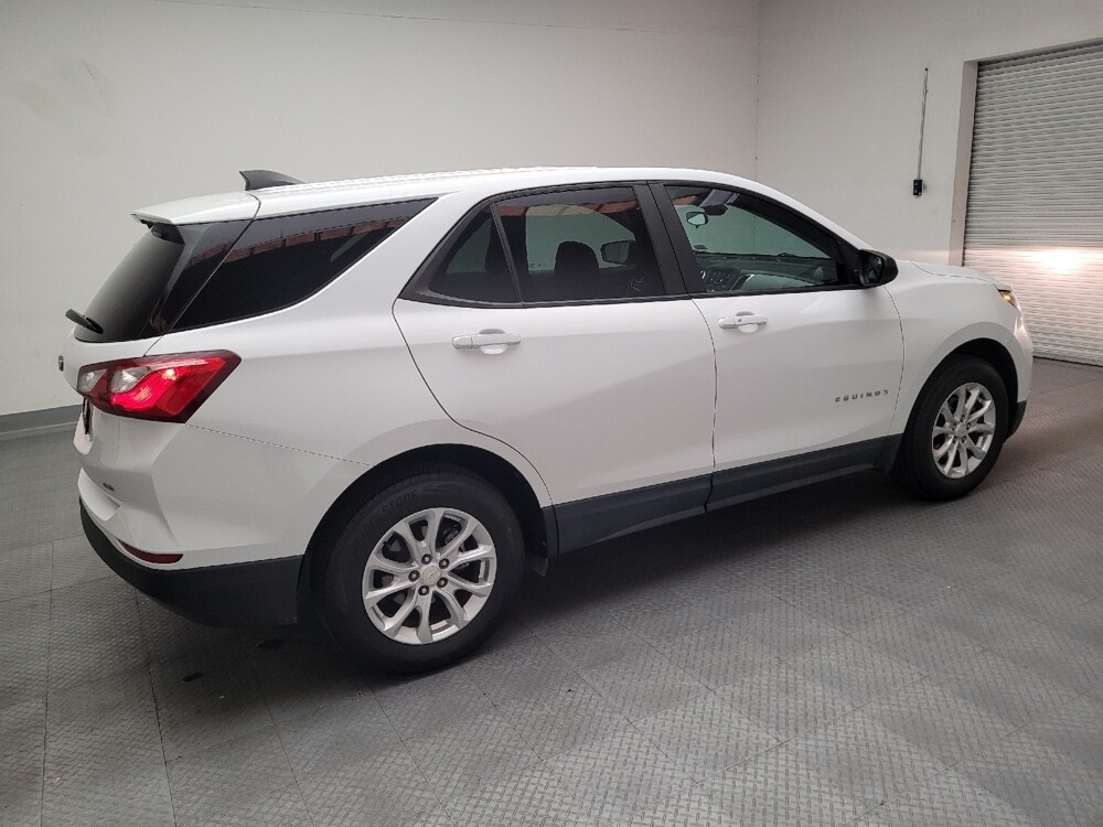 2020 Chevrolet Equinox in Riverside, CA 92504 - 18096234 10