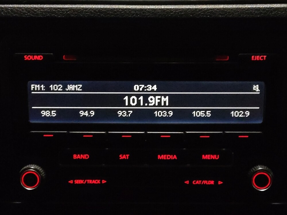 2015 Volkswagen Jetta in Orlando, FL 32808 - 18096240 25