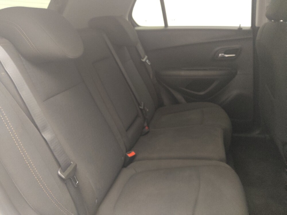 2020 Chevrolet Trax in Orlando, FL 32808 - 18096241 19