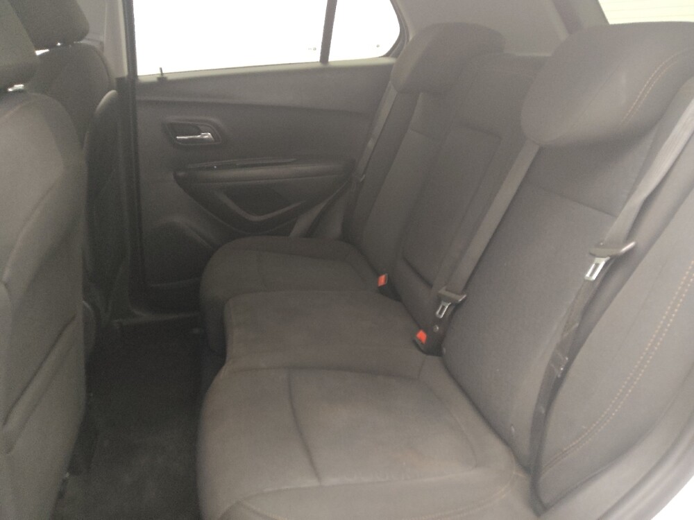 2020 Chevrolet Trax in Orlando, FL 32808 - 18096241 18