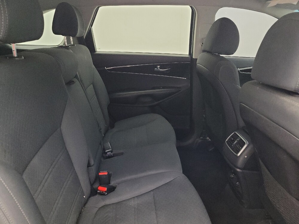 2020 Kia Sorento in Greenville, SC 29607 - 18096245 19