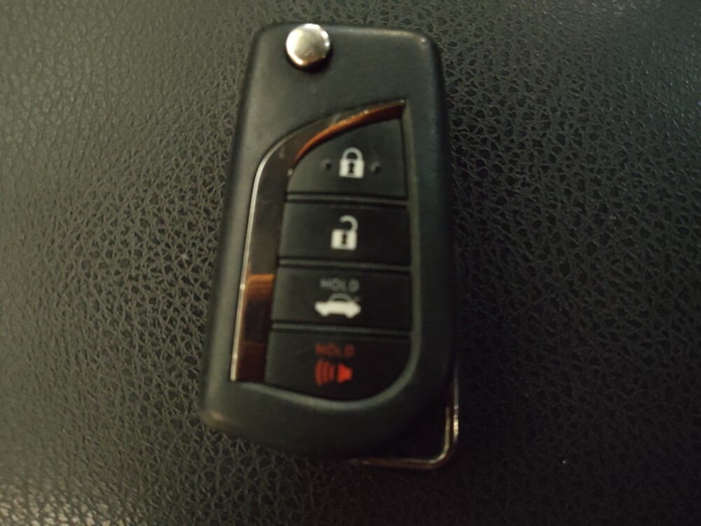 2021 Toyota Camry in Charlotte, NC 28213 - 18096246 32