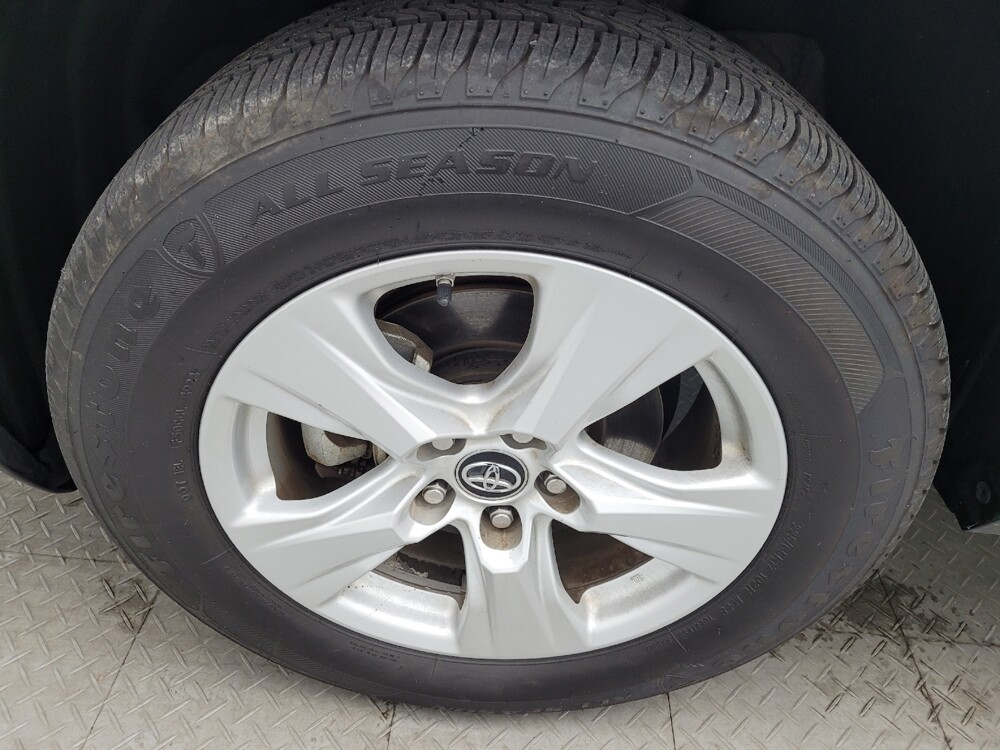 2021 Toyota RAV4 in Greenville, SC 29607 - 18096247 31