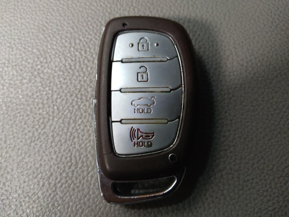 2015 Hyundai Sonata in Houston, TX 77060 - 18096249 32