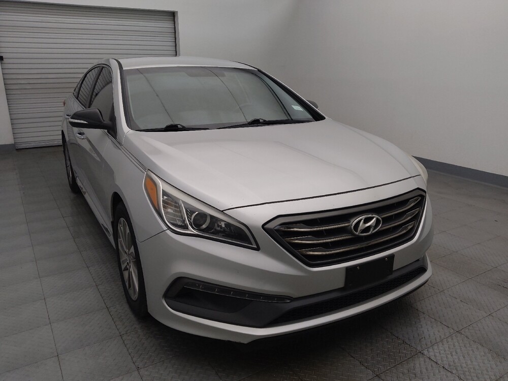 2015 Hyundai Sonata in Houston, TX 77060 - 18096249 14