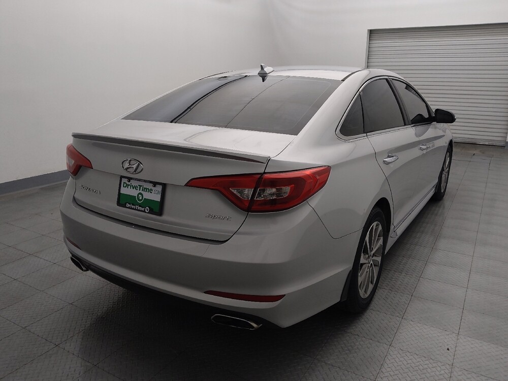 2015 Hyundai Sonata in Houston, TX 77060 - 18096249 7