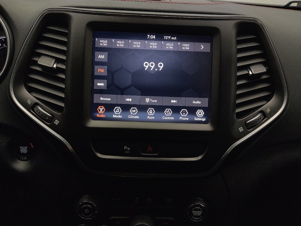 2019 Jeep Cherokee in Topeka, KS 66611 - 18096251 25