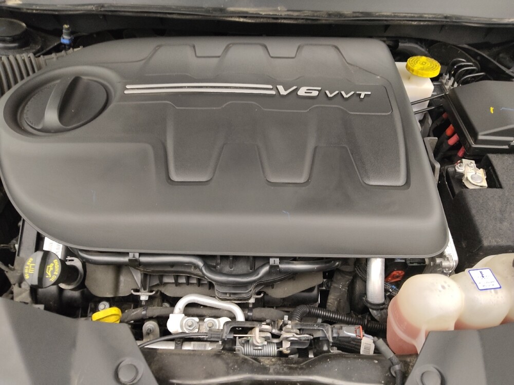 2019 Jeep Cherokee in Topeka, KS 66611 - 18096251 30