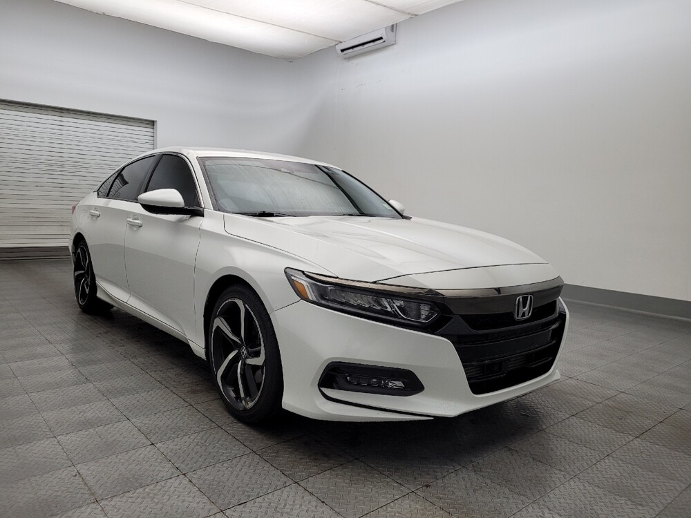 2018 Honda Accord in Glendale, AZ 85301 - 18096252 13