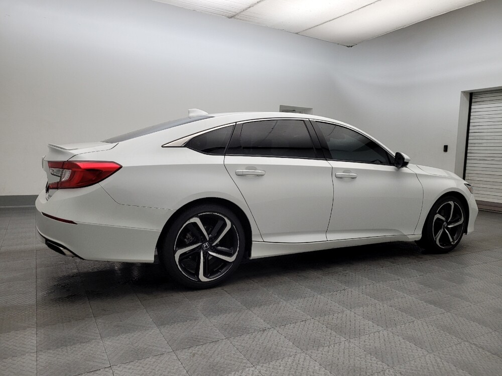 2018 Honda Accord in Glendale, AZ 85301 - 18096252 10