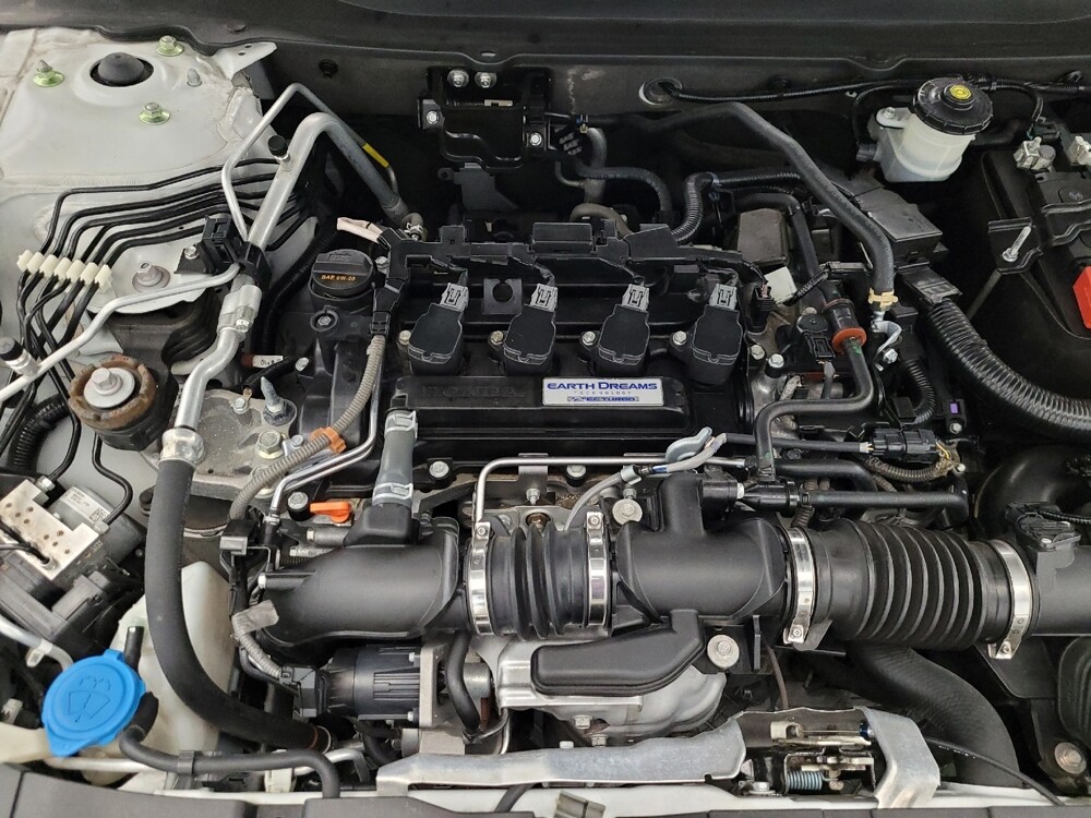 2018 Honda Accord in Glendale, AZ 85301 - 18096252 30