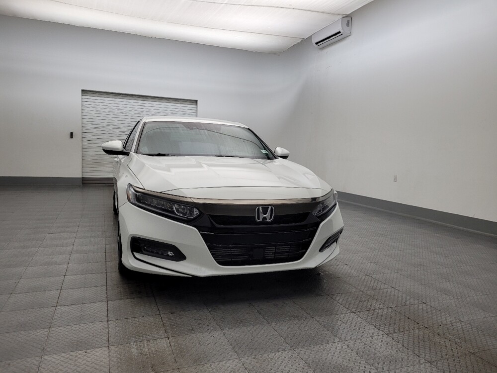 2018 Honda Accord in Glendale, AZ 85301 - 18096252 14