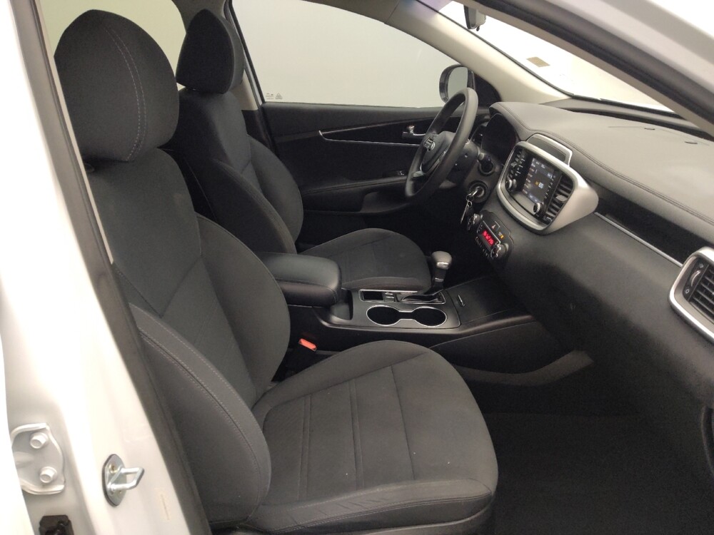 2019 Kia Sorento in Live Oak, TX 78233 - 18096259 21