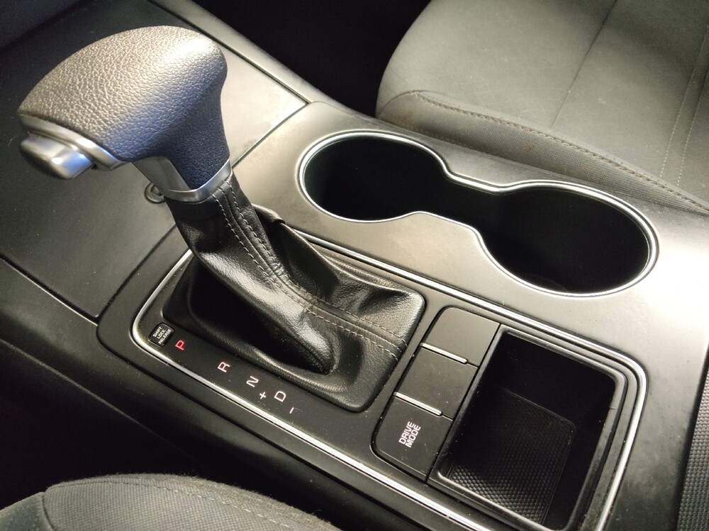 2019 Kia Sorento in Live Oak, TX 78233 - 18096259 26