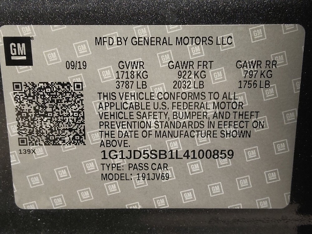 2020 Chevrolet Sonic in Live Oak, TX 78233 - 18096260 33