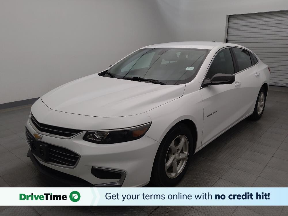 2017 Chevrolet Malibu in Live Oak, TX 78233 - 18096261