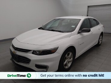 2017 Chevrolet Malibu in Live Oak, TX 78233