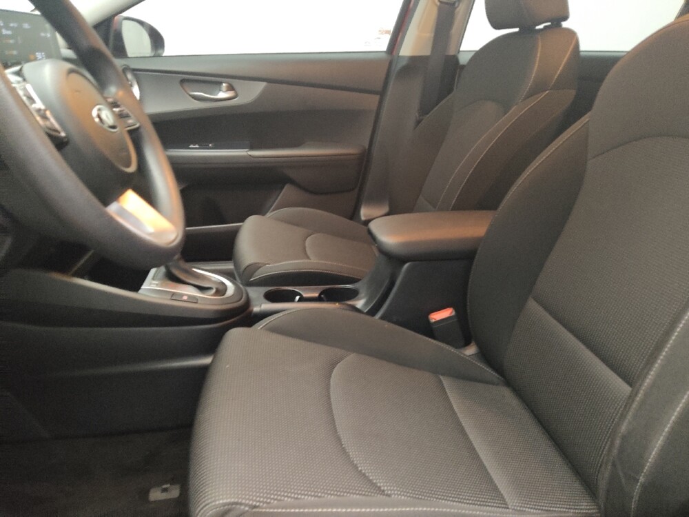 2020 Kia Forte in Conyers, GA 30094 - 18096262 17