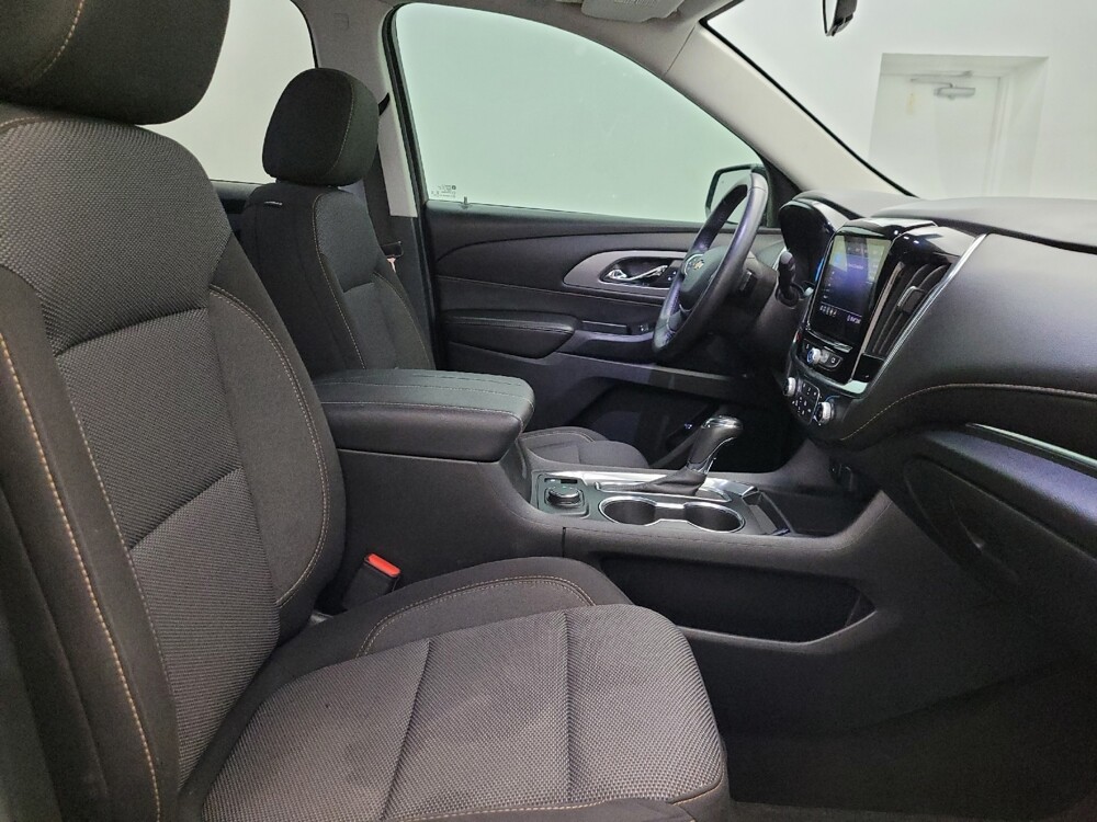 2020 Chevrolet Traverse in Tucson, AZ 85705 - 18096269 21
