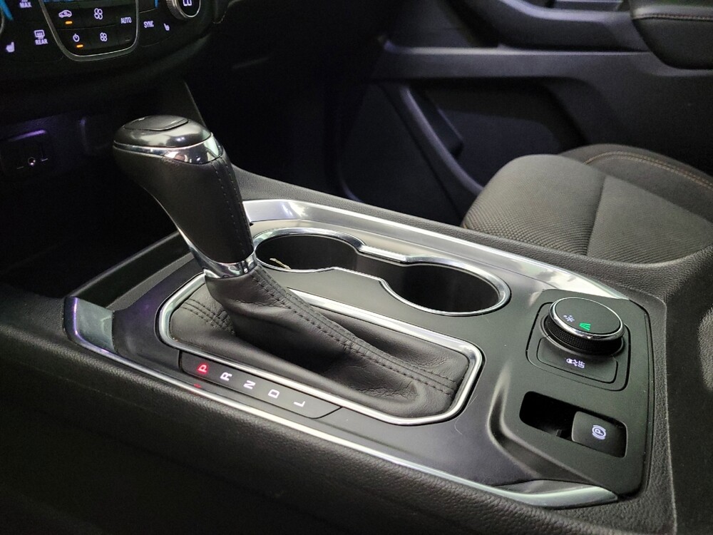 2020 Chevrolet Traverse in Tucson, AZ 85705 - 18096269 26