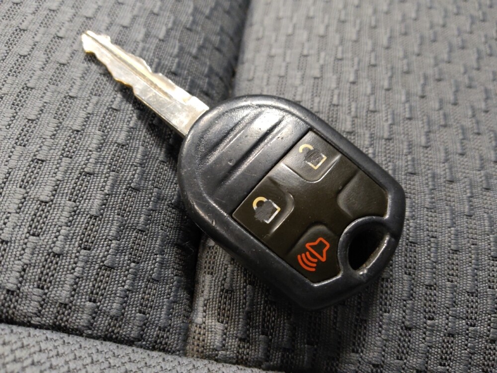 2013 Ford F150 in Chandler, AZ 85225 - 18096270 32