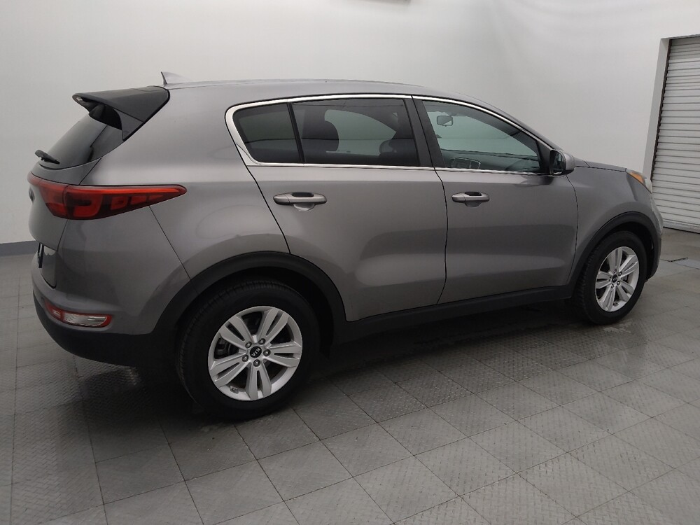 2018 Kia Sportage in Houston, TX 77060 - 18096272 10