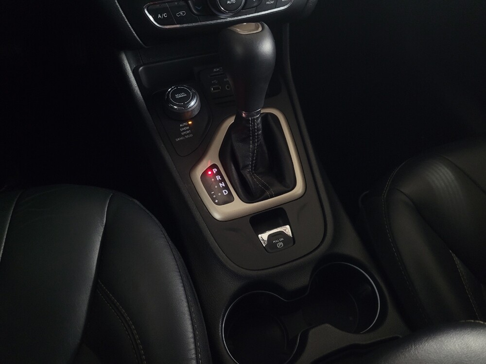 2018 Jeep Cherokee in Athens, GA 30606 - 18096275 26