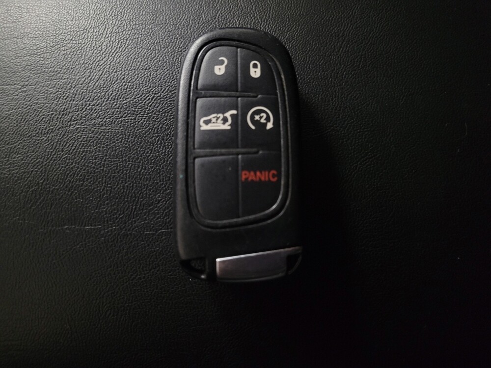 2018 Jeep Cherokee in Athens, GA 30606 - 18096275 32