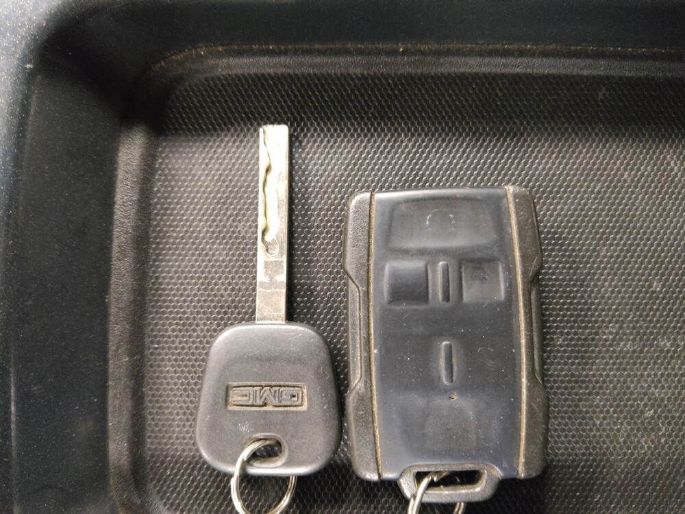 2017 GMC Sierra 2500 in Pelham, AL 35124 - 18096280 32