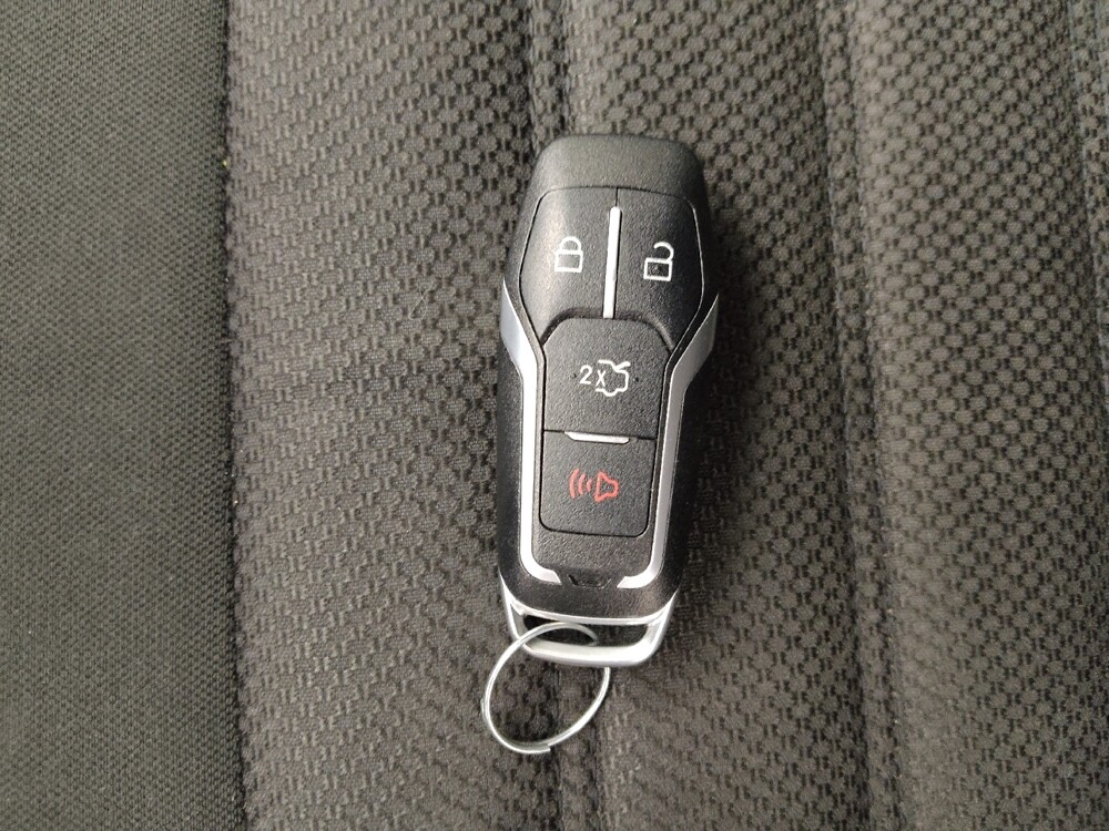 2017 Ford Fusion in Independence, MO 64055 - 18096281 32