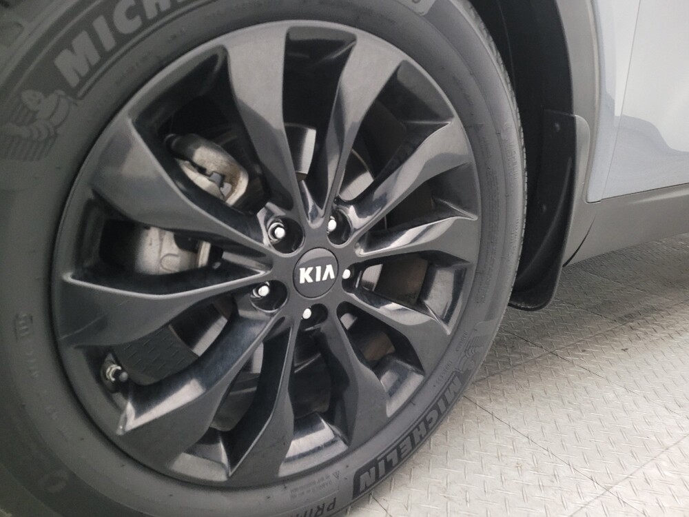 2020 Kia Sorento in Kissimmee, FL 34744 - 18096285 31