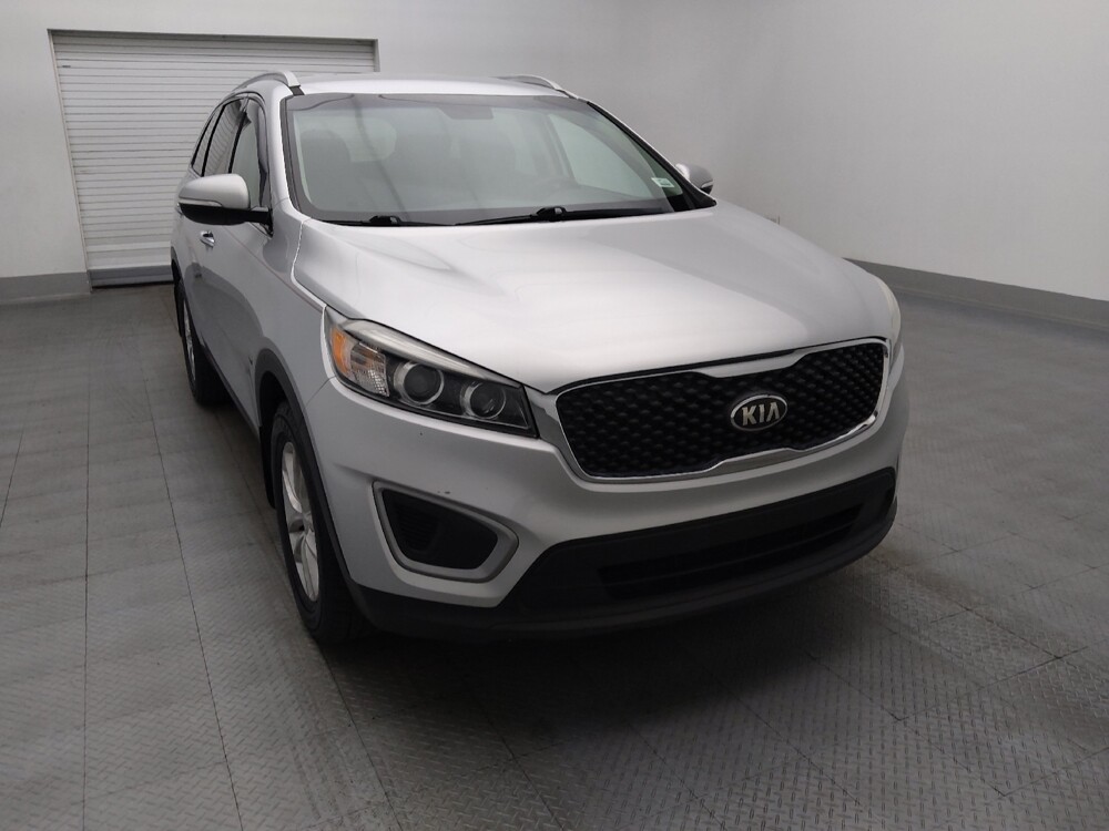 2018 Kia Sorento in Savannah, GA 31419 - 18096288 14