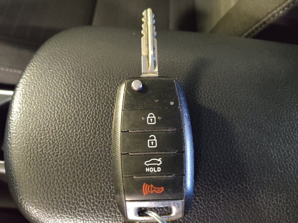 2018 Kia Forte in Jackson, MS 39211 - 18096295 32