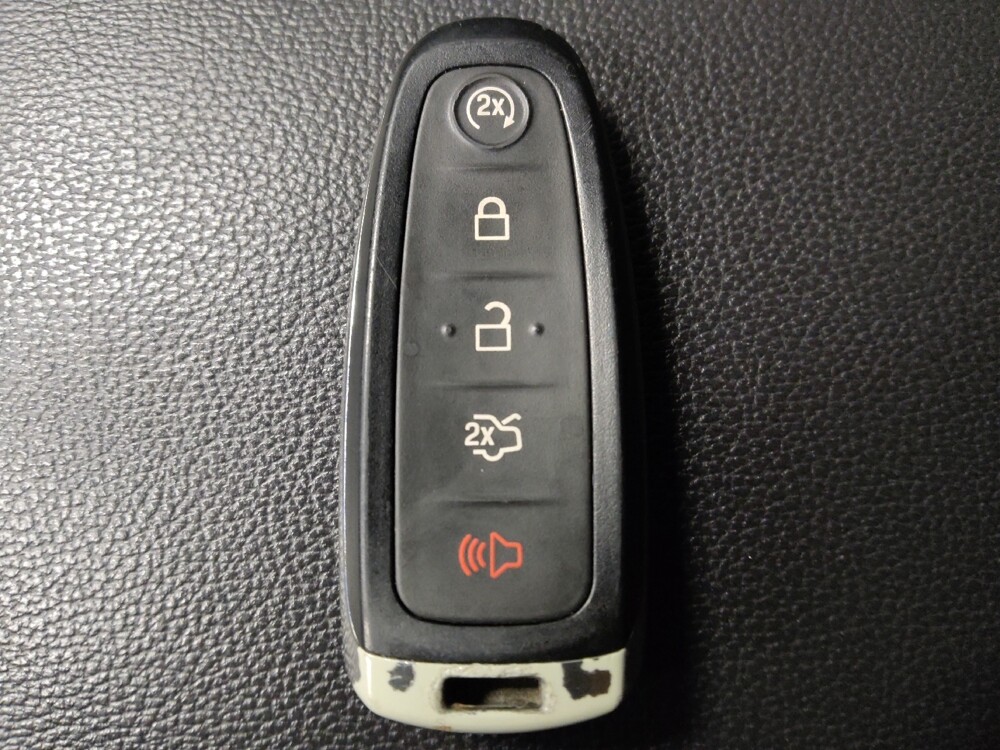 2019 Ford Escape in Houston, TX 77034 - 18096296 32