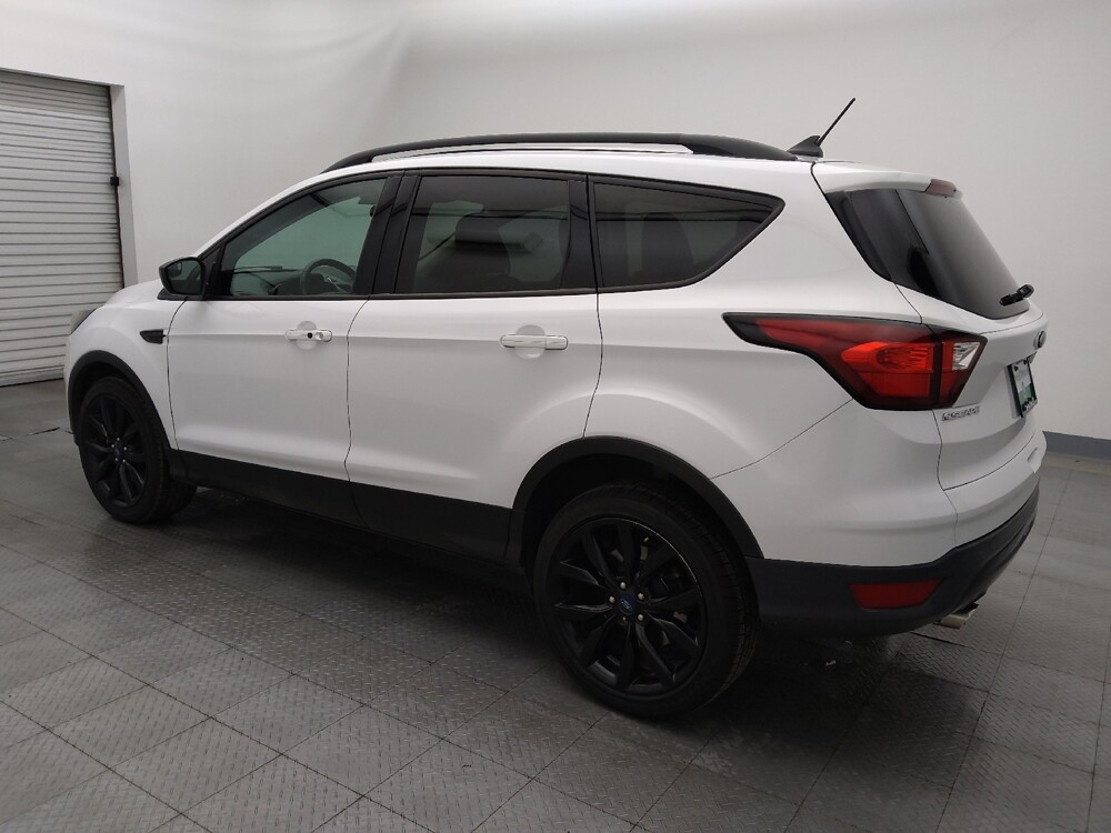 2019 Ford Escape in Houston, TX 77034 - 18096296 3