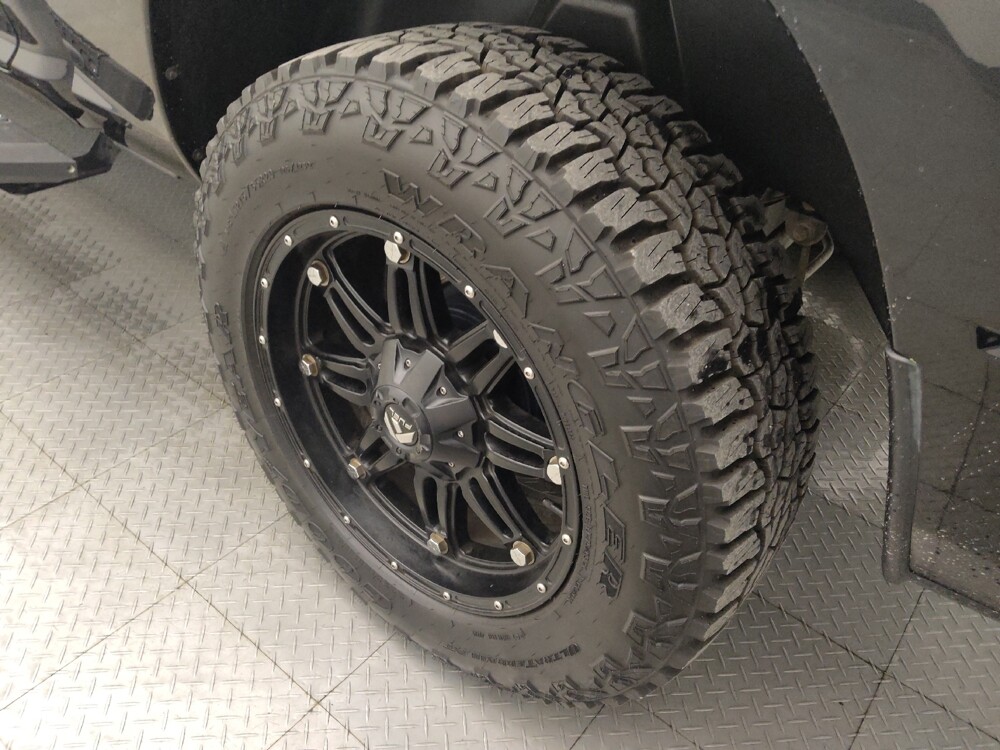 2015 RAM 1500 in San Antonio, TX 78238 - 18096297 31