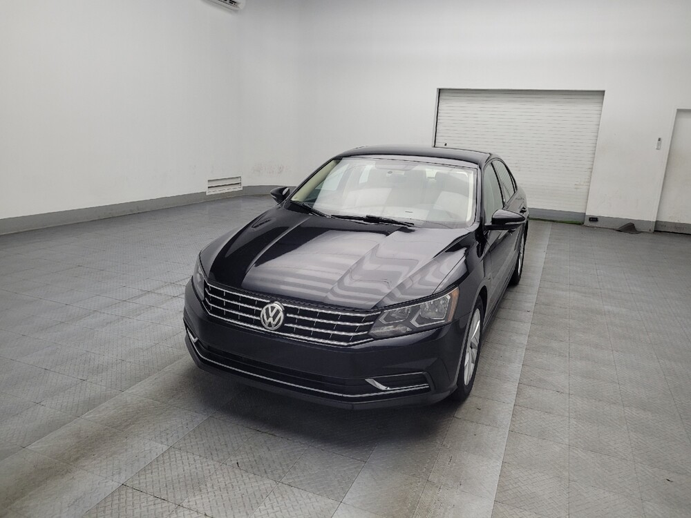 2019 Volkswagen Passat in Marietta, GA 30062 - 18096299 15