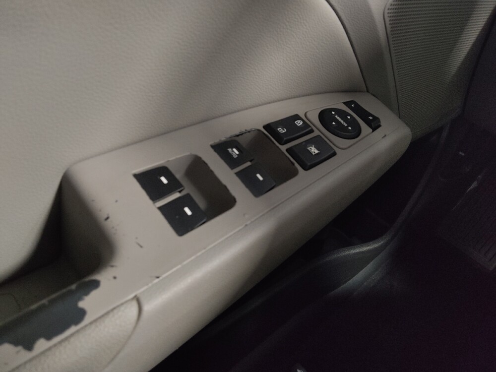 2018 Hyundai Elantra in Athens, GA 30606 - 18096300 27