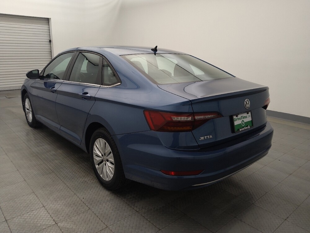 2019 Volkswagen Jetta in Live Oak, TX 78233 - 18096309 5