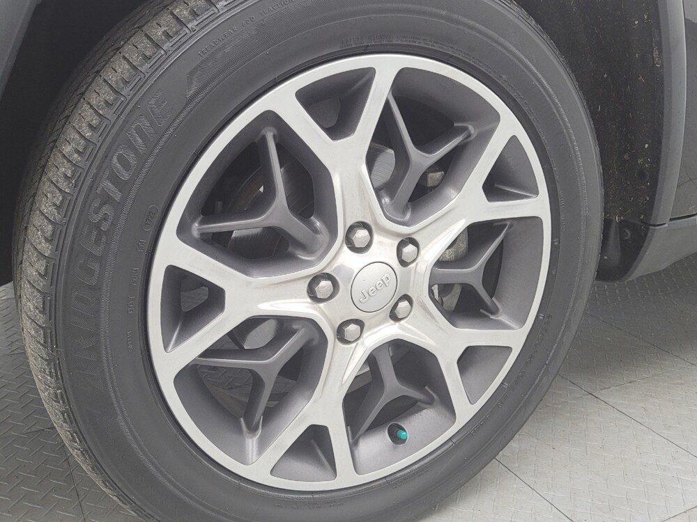 2019 Jeep Grand Cherokee in Memphis, TN 38128 - 18096320 31