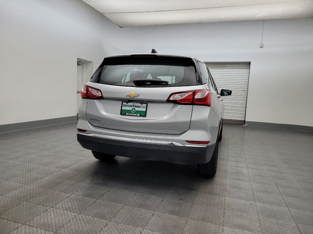 2018 Chevrolet Equinox in Glendale, AZ 85301 - 18096325 7