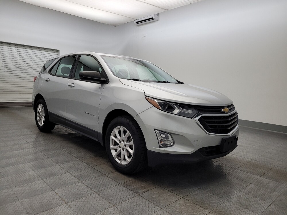 2018 Chevrolet Equinox in Glendale, AZ 85301 - 18096325 13